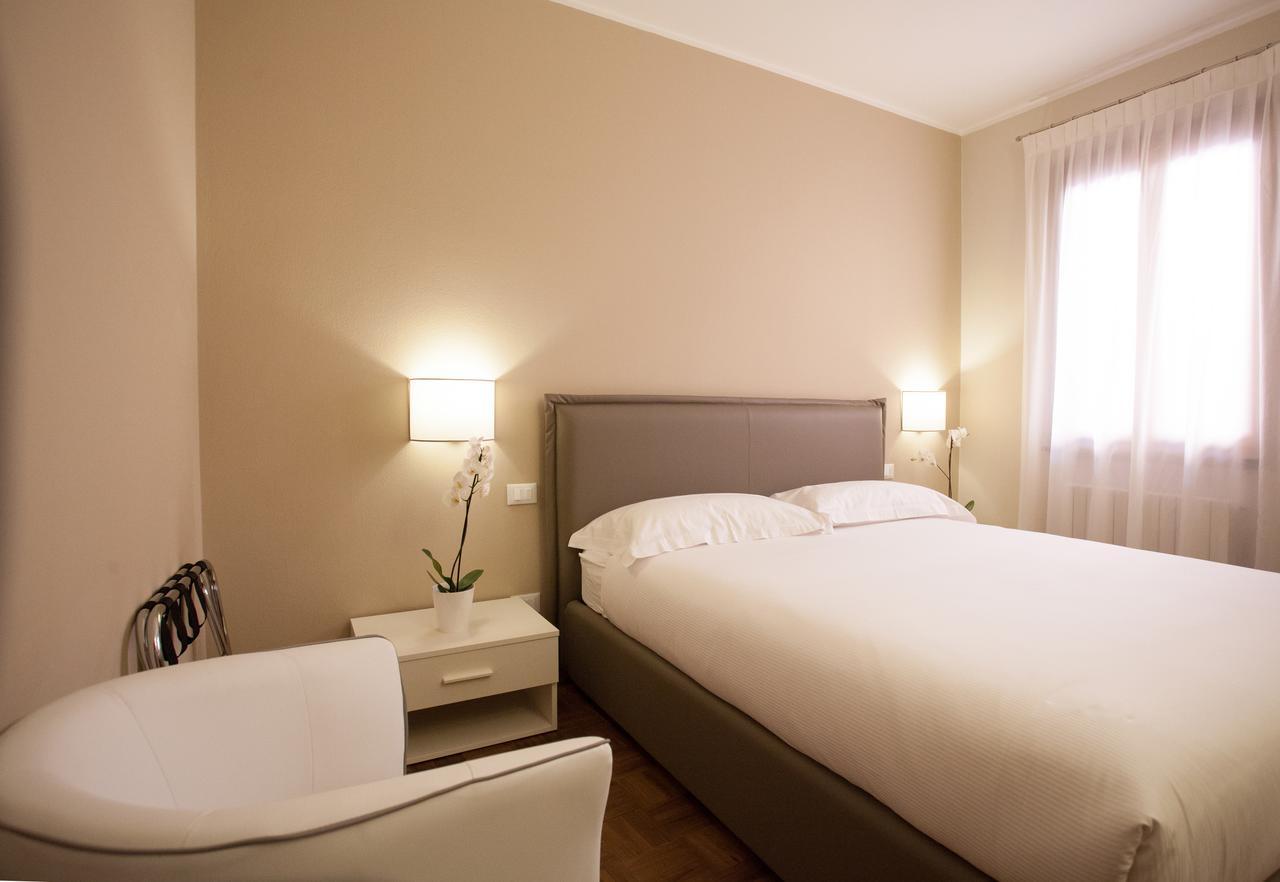 Residence "Le Casette" Pordenone Kültér fotó